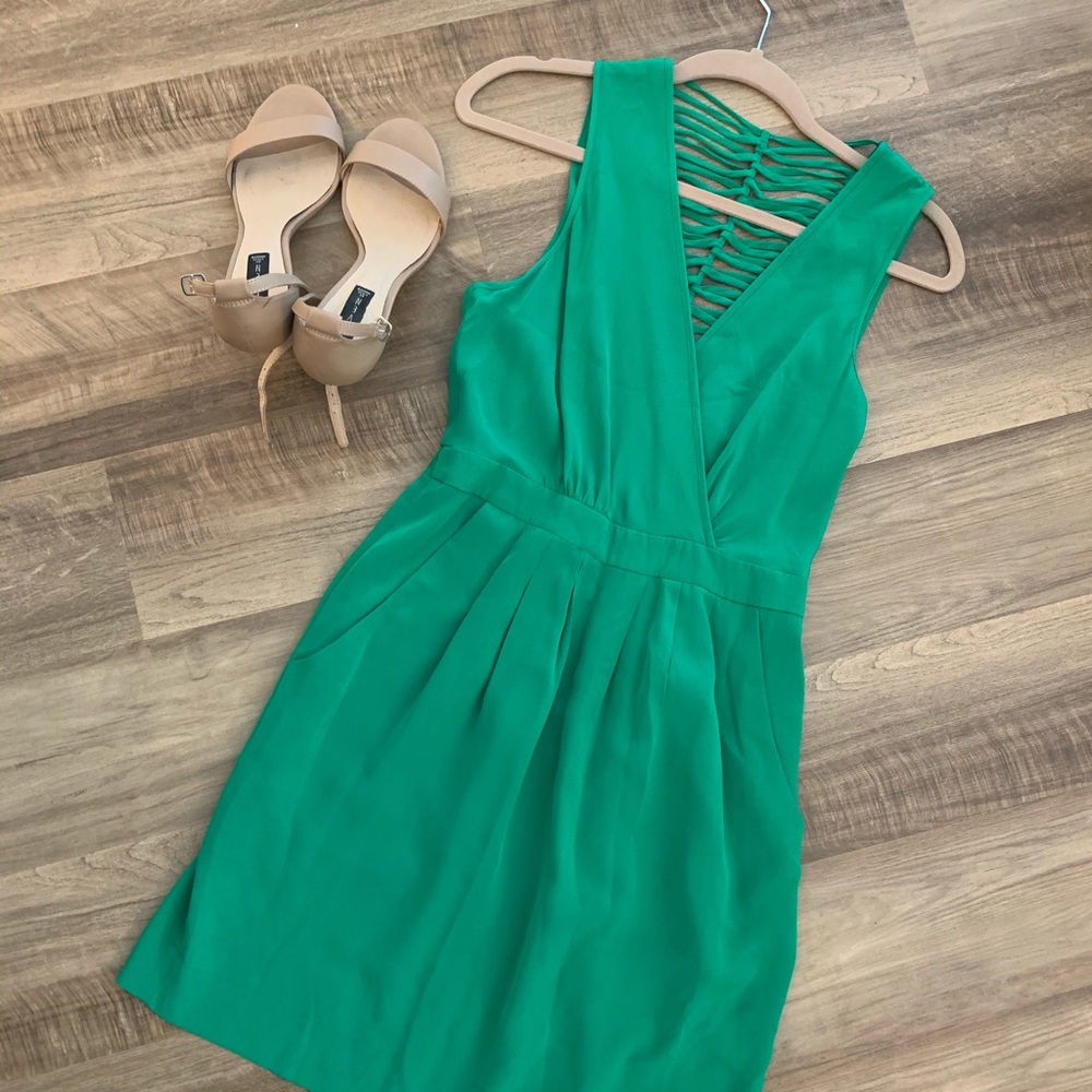 Green mini